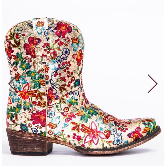 Roper Shoes - Roper women’s Ingrid Floral Boots